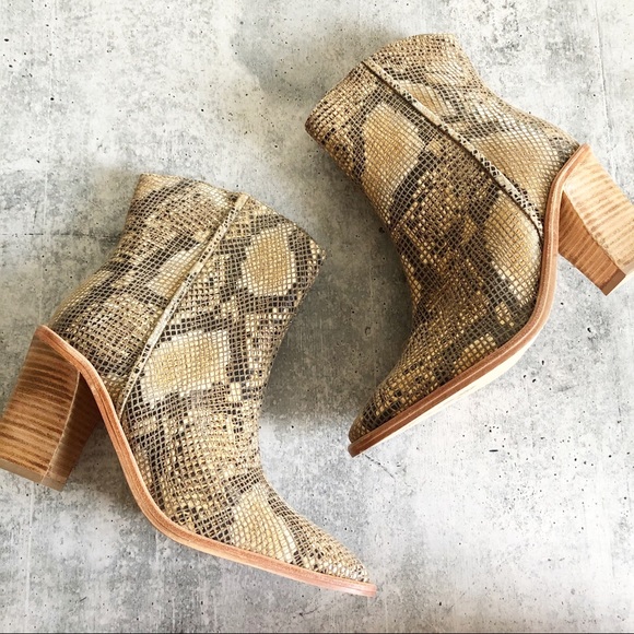 New Free People Barclay Snake Western Boots - Picture 3 of 8